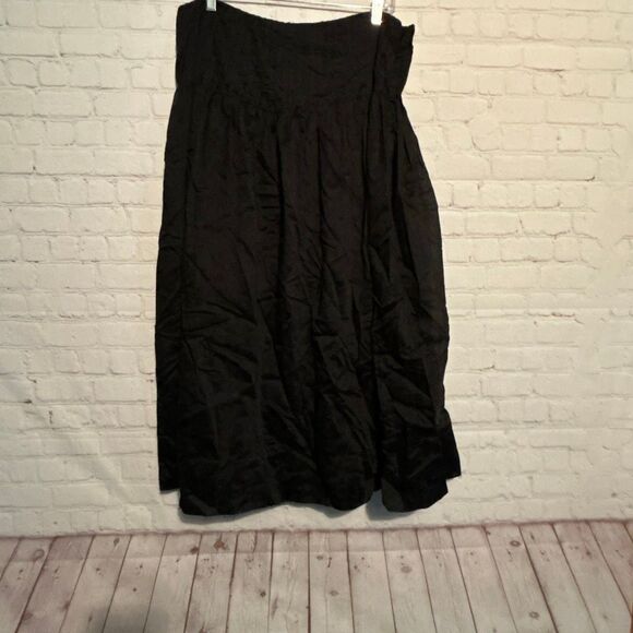 Future Collective Women’s Black Maxi Skirt Size 12 - Picture 2 of 2
